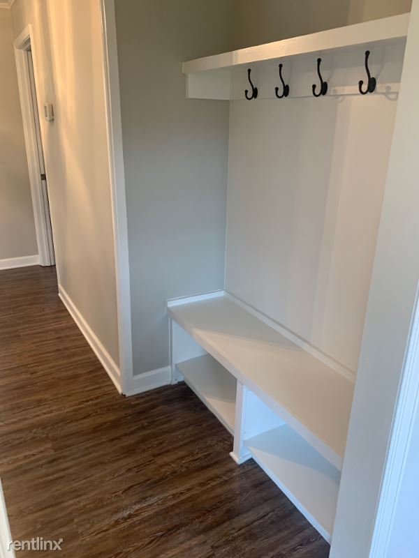 Foto del edificio - 3 br, 2 bath House - 2320 Old Whites Mill Rd