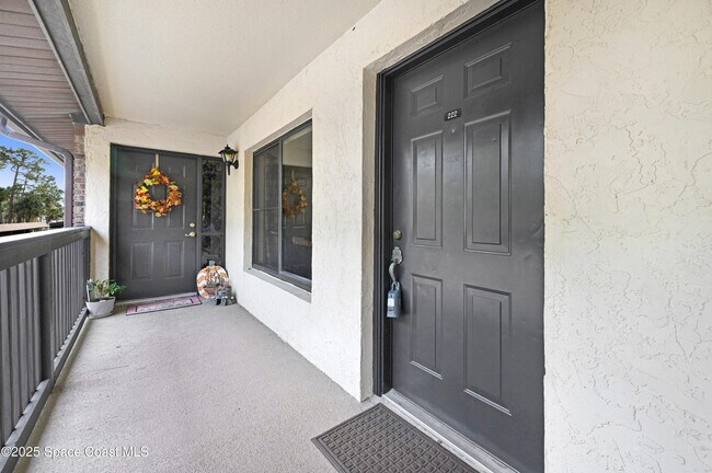 Foto del edificio - 1515 Huntington Ln