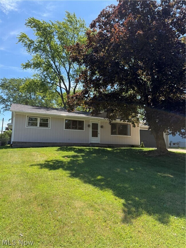 Building Photo - 13187 Yager Dr
