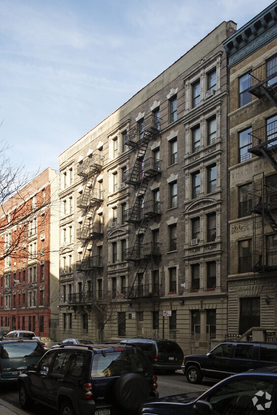 Foto del edificio - 15 W 107th St