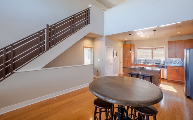 Building Photo - 1702 South Lamar Boulevard, Unit 10