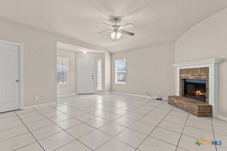 Building Photo - 4703 Stonehaven Dr