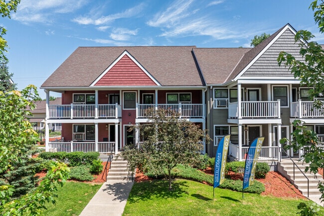 Building Photo - St. Albans Park