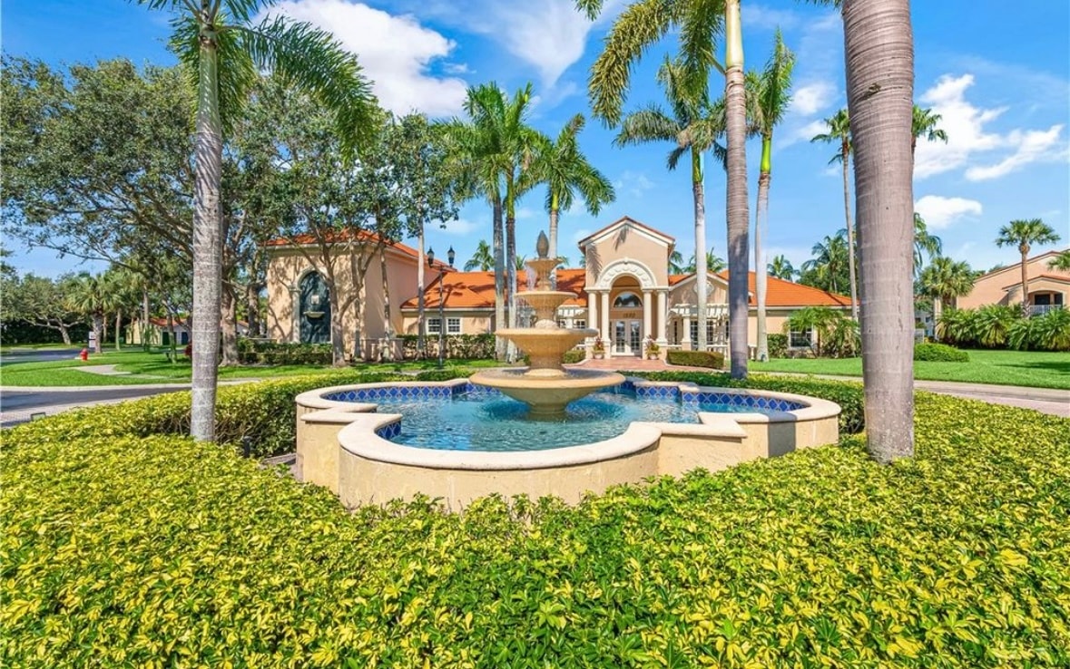 Front Entrance - 1650 N 42nd Cir (Vero Beach, FL)