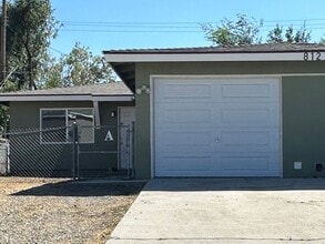 Building Photo - 812 Aspen Dr