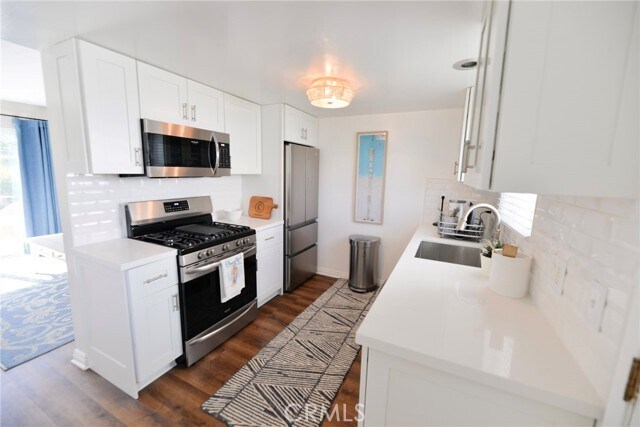 Foto del edificio - 510 Avenida Victoria