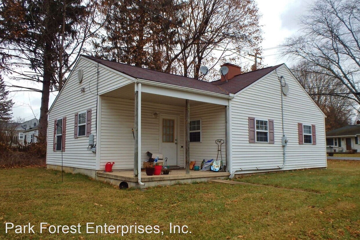 Foto principal - 3 br, 2 bath House - 1249 Houserville Road