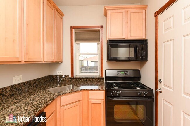 Foto del edificio - 3256 N Clifton Ave