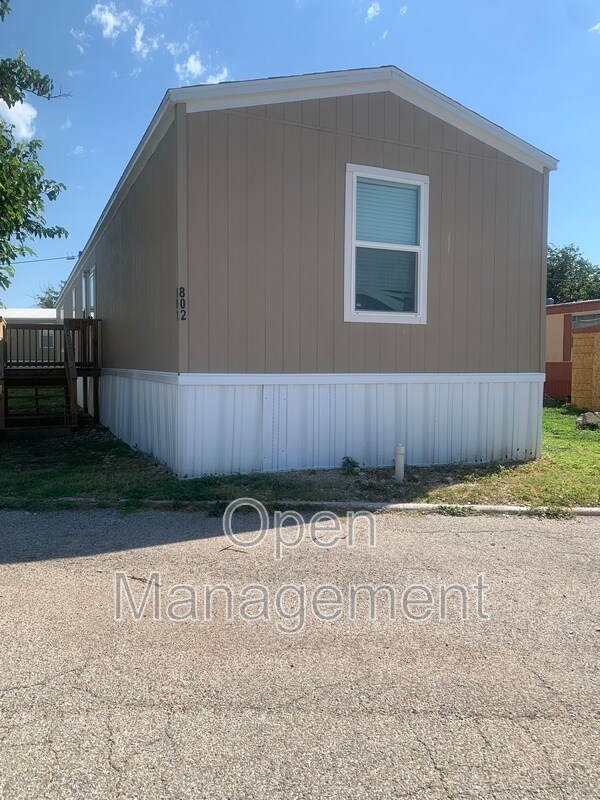 Foto del edificio - 2501 Martin Luther King Dr