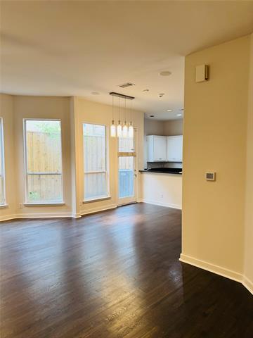 Foto del edificio - 4119 Throckmorton St