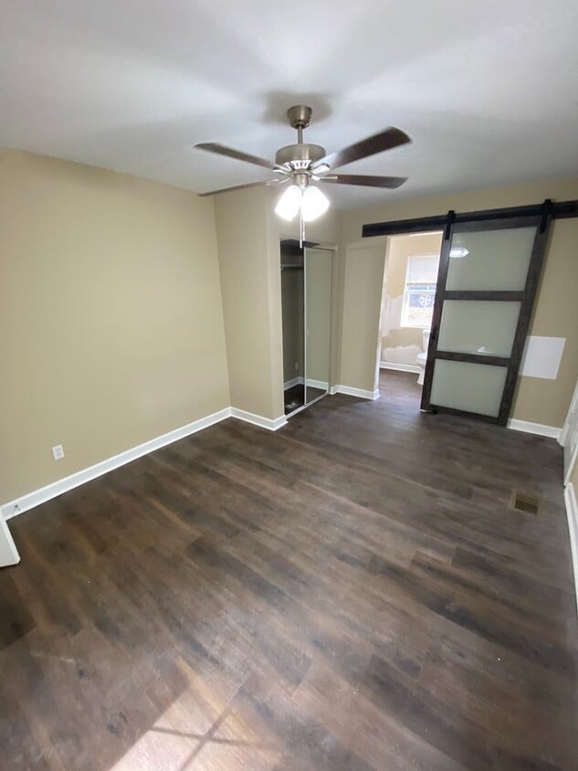 Renovated 4/3 House Near FSU! Available Au... House Rental in