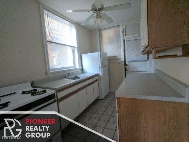 Foto del edificio - 5212 N Damen Ave.