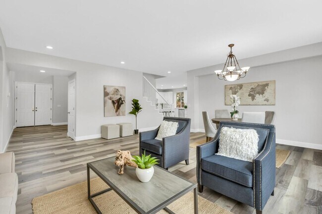 Building Photo - Gorgeous East Elk Grove Home