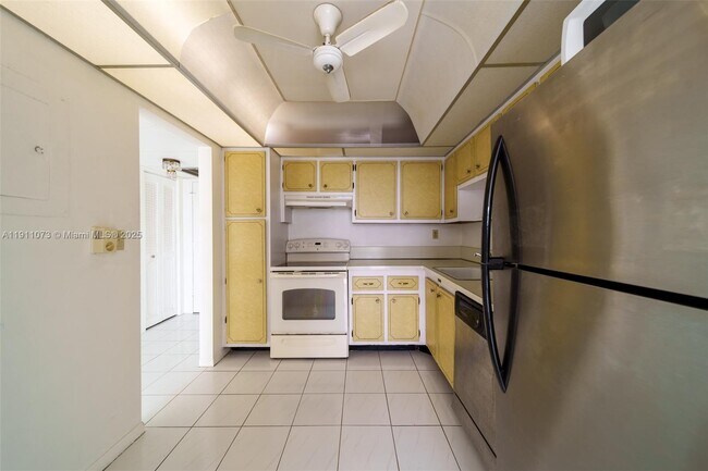 Foto del edificio - 2741 Taft St