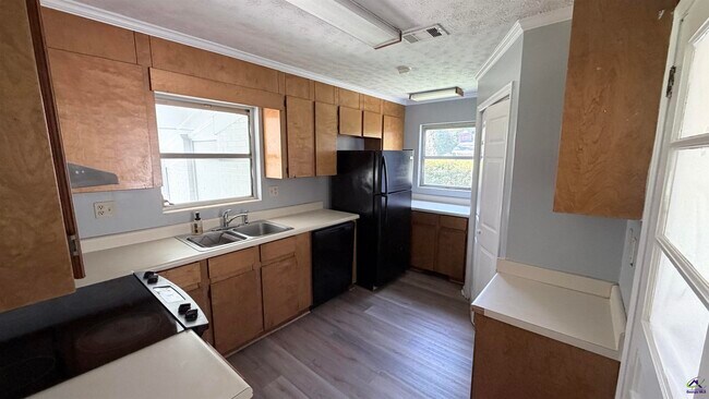 Foto del edificio - 1420 Nancelon St