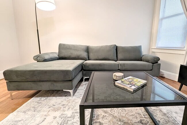 Foto del edificio - 205 S Essex Ave