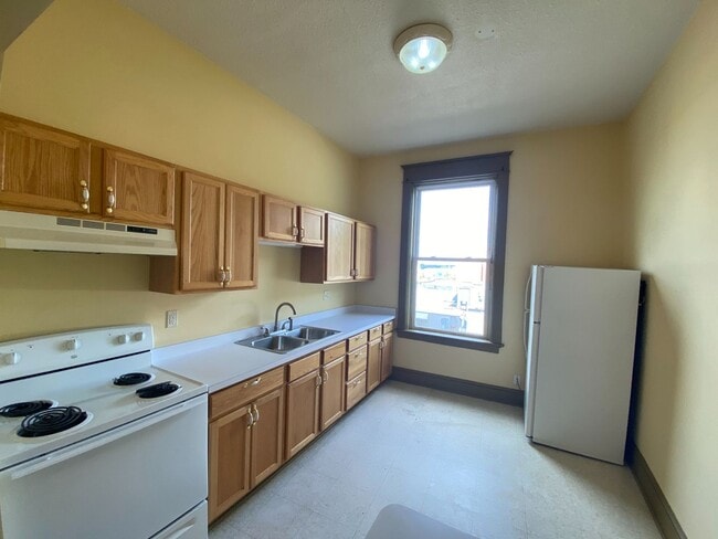 Foto del edificio - 786 7th St E
