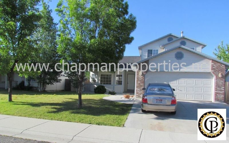 Primary Photo - 595 E Edgar St