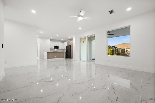 Foto del edificio - 2037 NW 3rd St