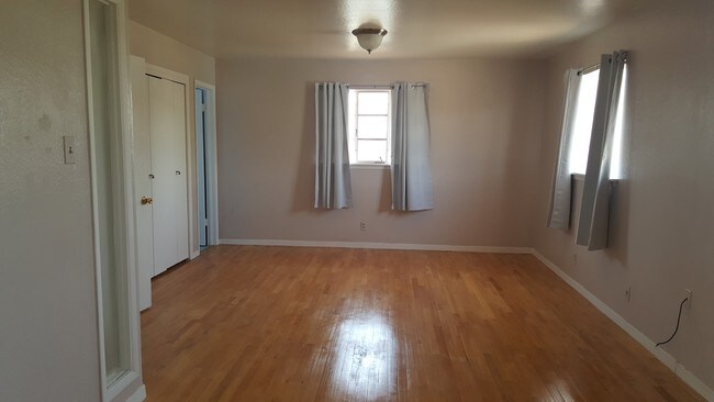 Habitación principal - 320 Ridgemont Dr