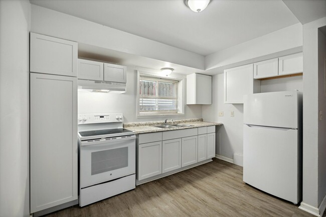Cocina - Walnut Flatz