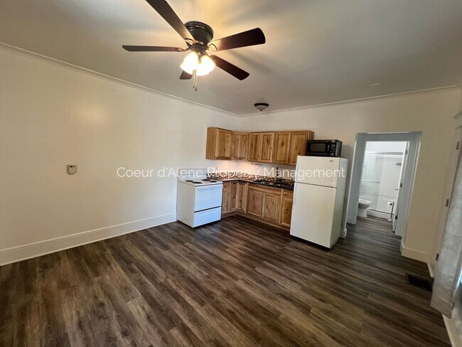 Foto del edificio - 311 E Foster Ave