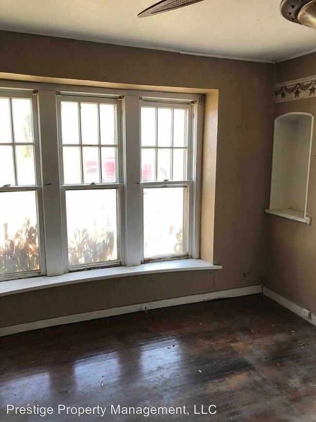 Foto del edificio - 2 br, 1 bath House - 527 S Chickasaw Ave