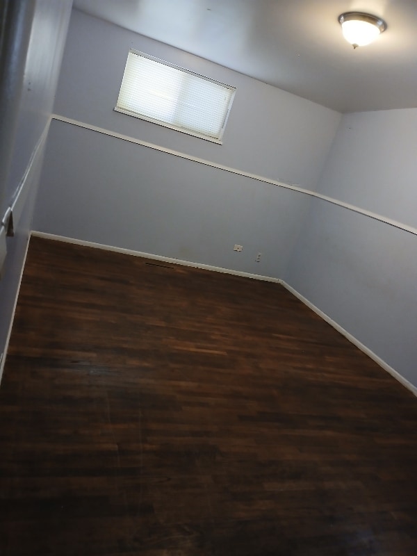 Building Photo - 641 E 750 N