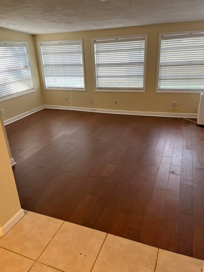 Foto del edificio - 9167 Birmingham Dr