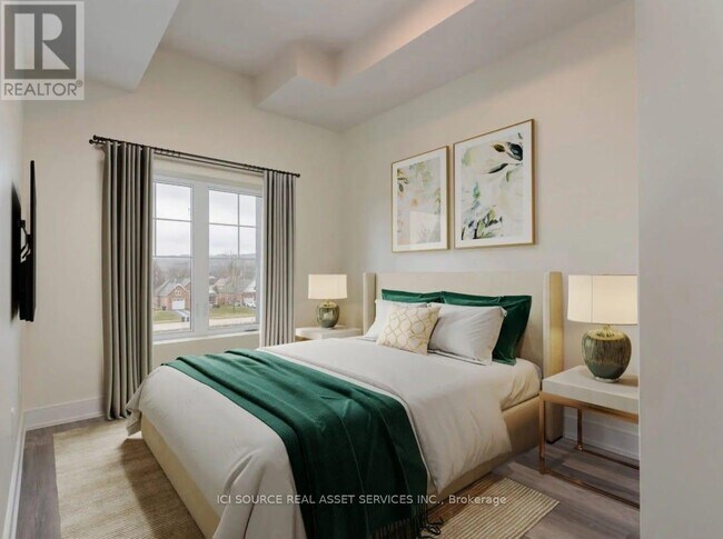 Building Photo - 121 Mary St