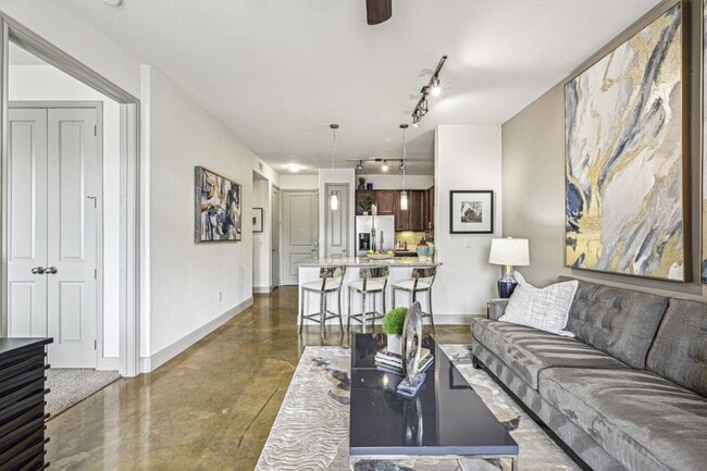 Building Photo - Walk Everywhere – Downtown Living at Its Best