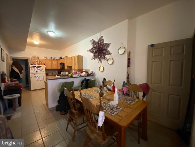 Building Photo - 2152 N Carlisle St