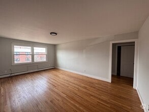 Building Photo - 311 Blake St