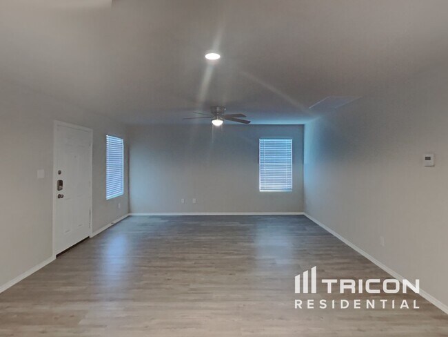 Foto del edificio - 7206 Lincoln Trce