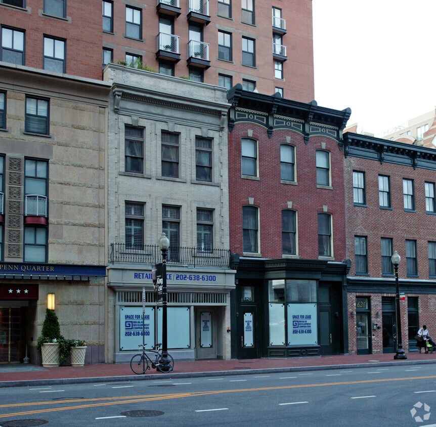 Building Photo - 624 E St NW
