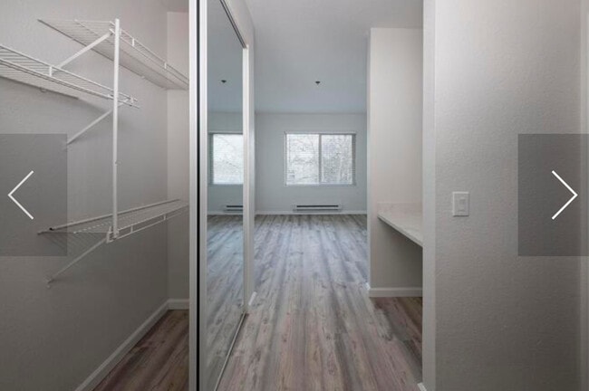 Building Photo - Great home available now