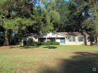 Building Photo - 3701 Dorset Way