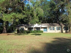 Building Photo - 3701 Dorset Way