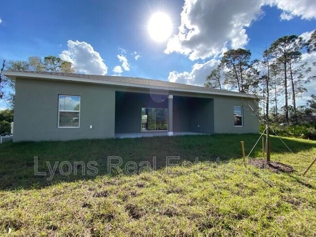 Foto del edificio - 23204 Frederick Ave