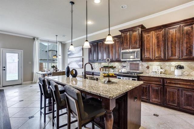 Foto del edificio - 610 Warner Dr