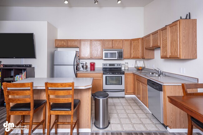 Foto del edificio - 895 E Susitna Dr
