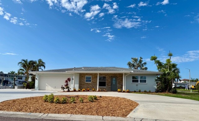 Building Photo - 171 Palm Blvd