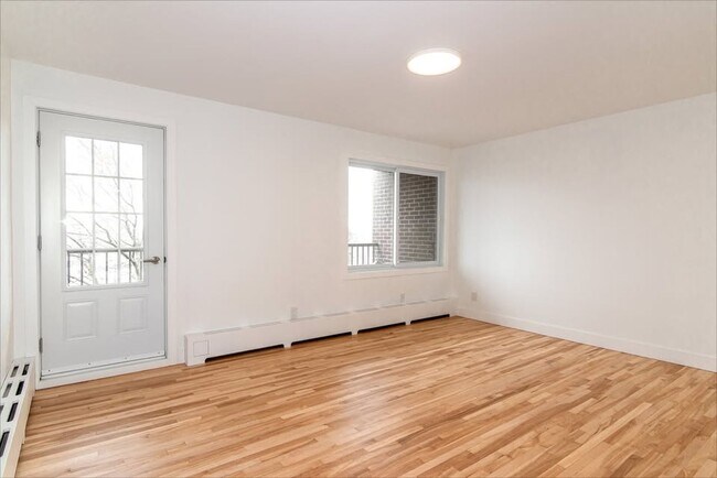 Photo du bâtiment - 3300 rue de la Monnerie