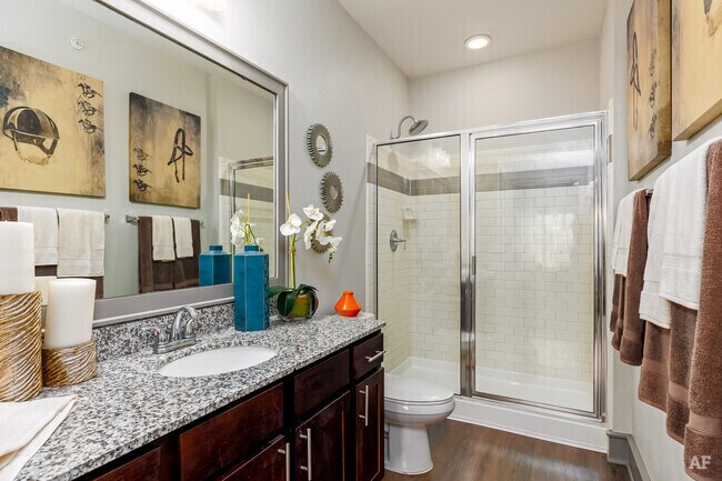Foto principal - 4625 Plano Pkwy