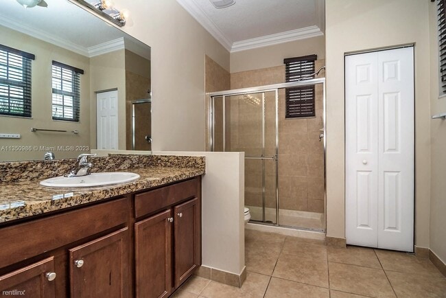 Foto del edificio - 3 br, 2.5 bath House - 1102 SW 147th Ave #...