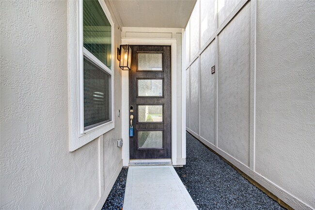 Building Photo - 9822 Heritage Run Ln
