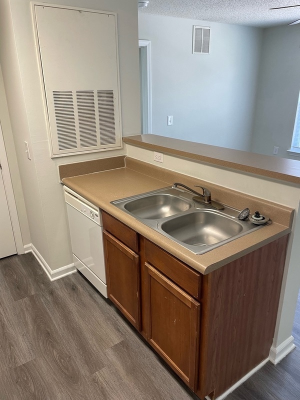 Photo - 3000 S Adams St Apartment