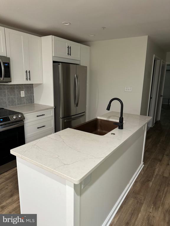 Foto del edificio - 1625 First St NE