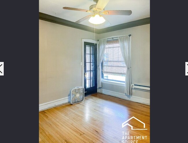 Building Photo - 2884 N Clark St