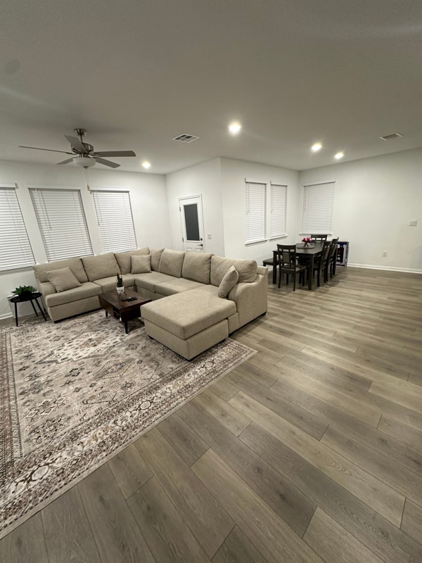 Building Photo - 2916 Tavern Dr